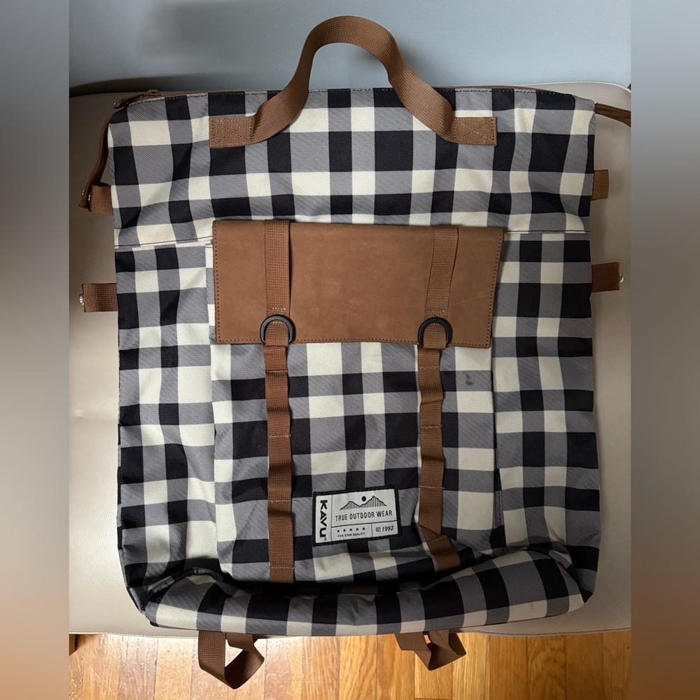 Kavu Black and White Checkered Backpack/Tote with Caramel Trim